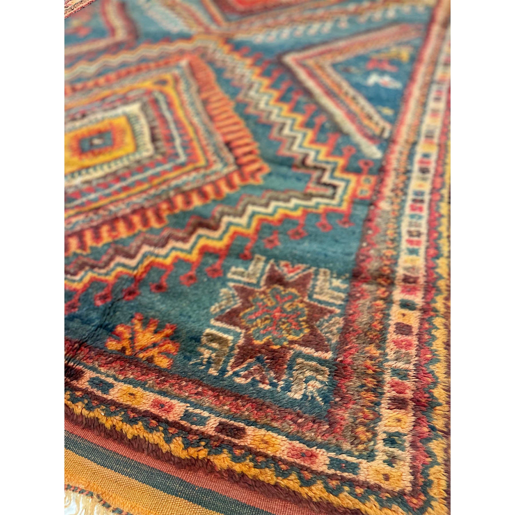 Colorful vintage Moroccan berber rug - Kantara | Moroccan Rugs