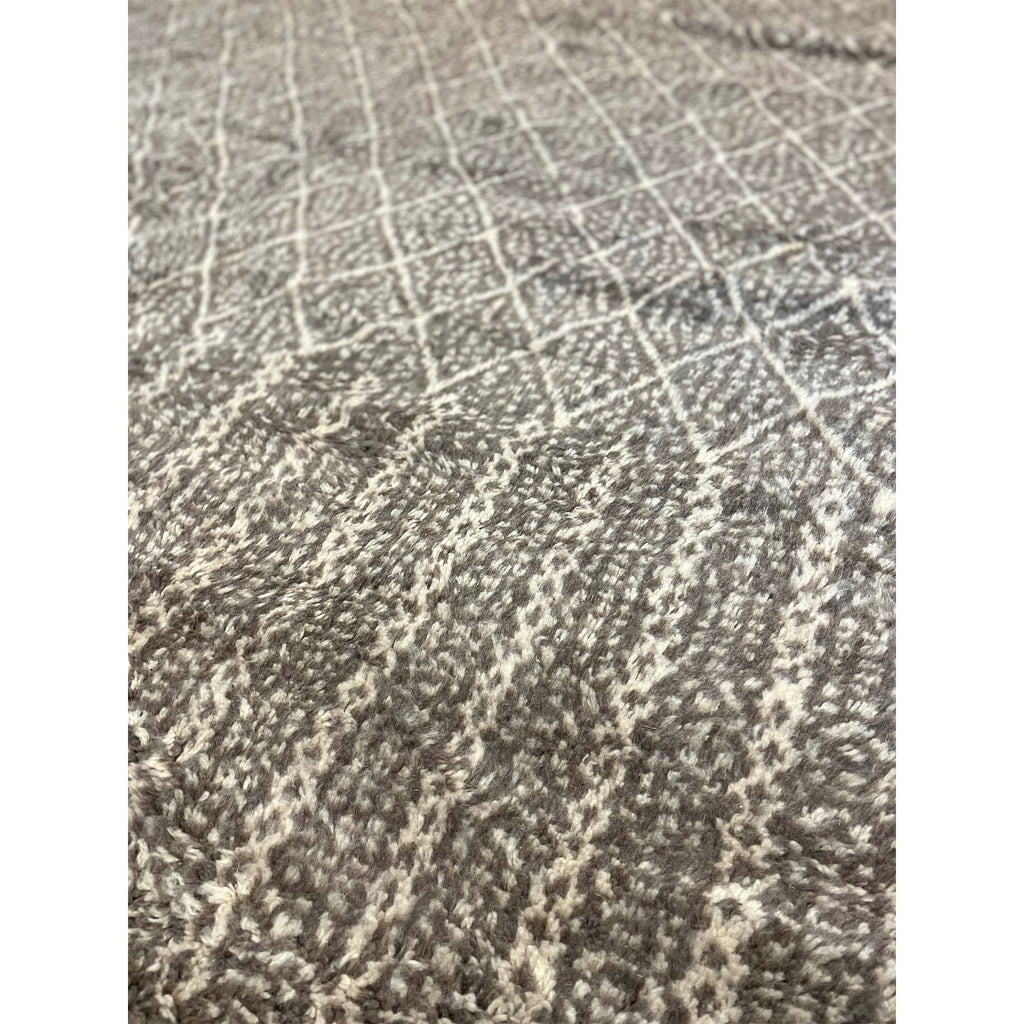 Neutral Moroccan area rug with geometric design - Kantara | Moroccan Rugs