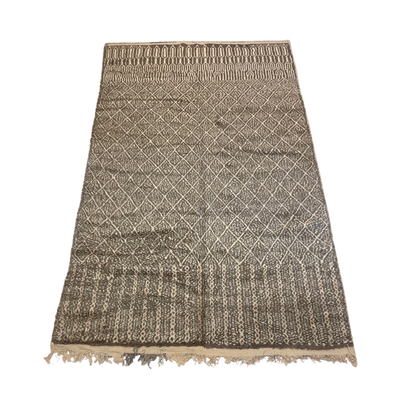 Grey and white Moroccan diamond rug - Kantara | Moroccan Rugs