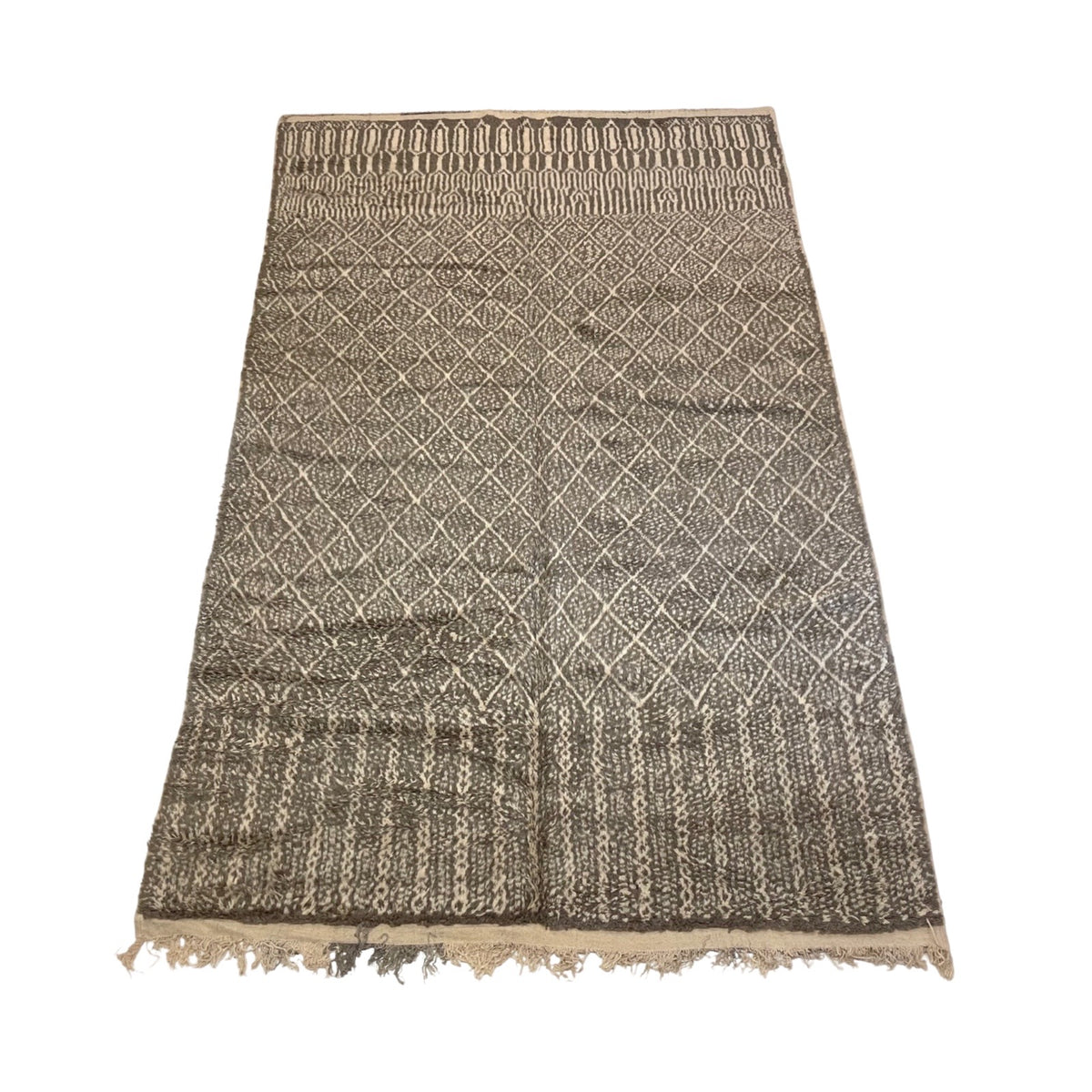 Grey Moroccan area rug with geometric design Kantara Moroccan Rugs