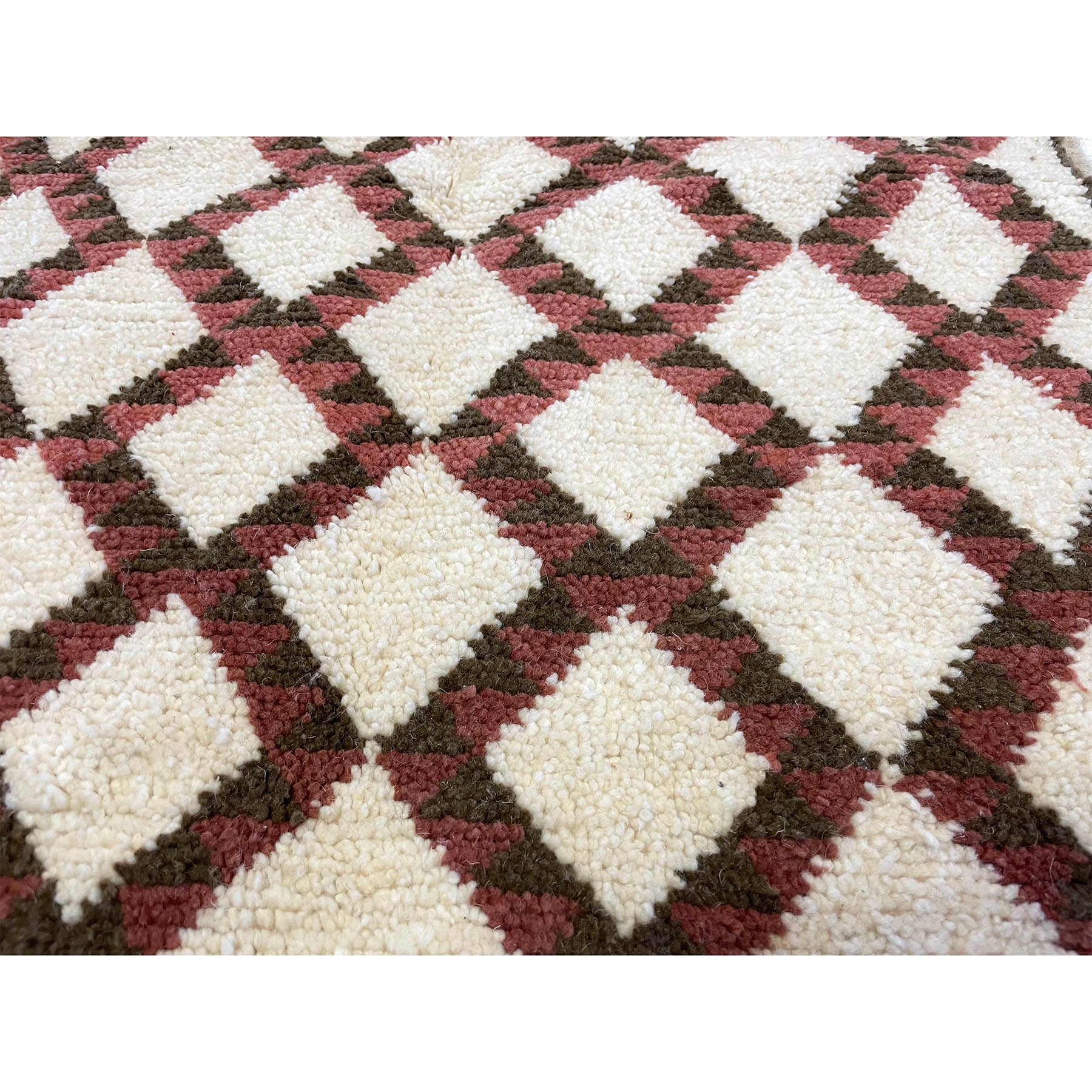 Geometric Moroccan diamond rug in white, red, and brown - Kantara | Moroccan Rugs