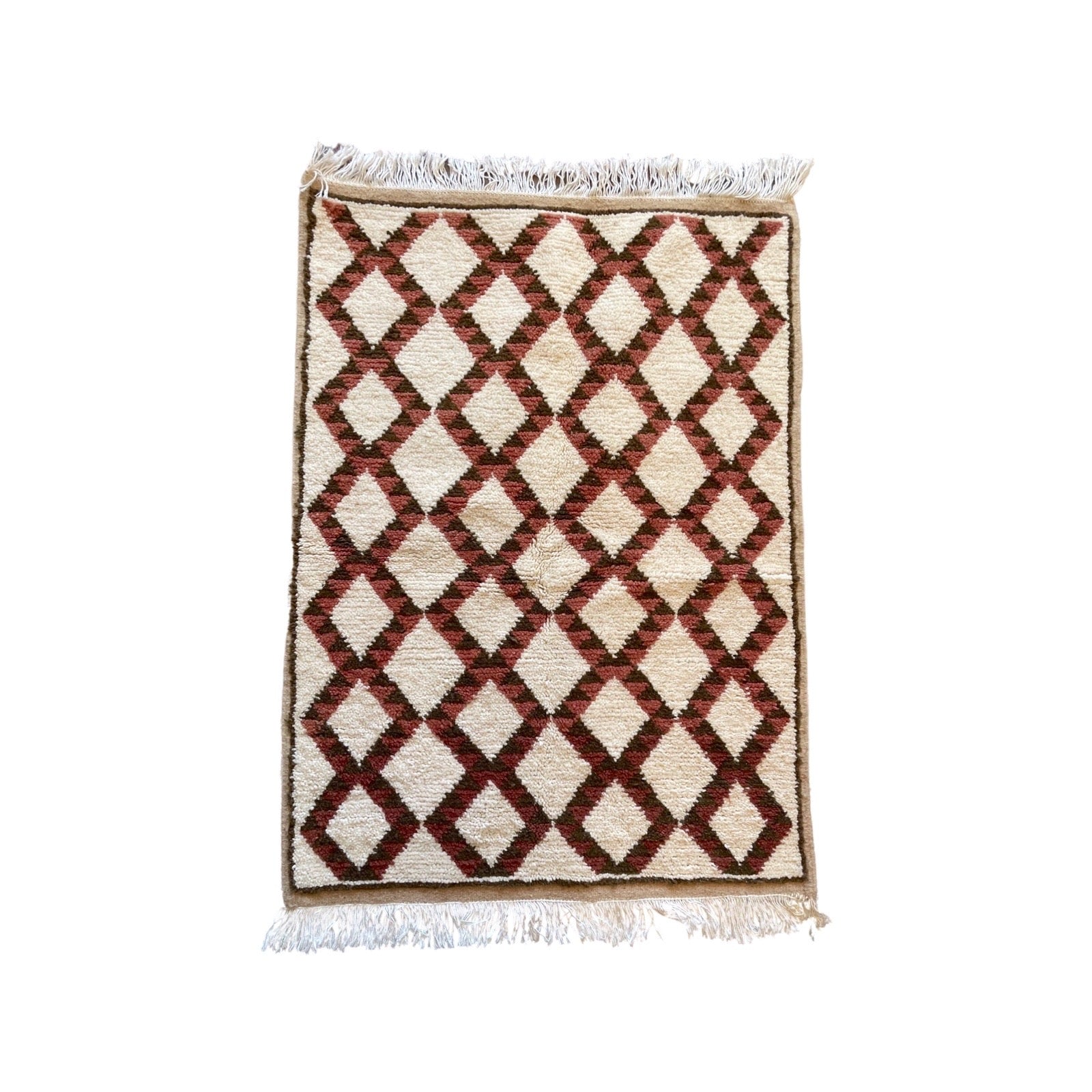 White Moroccan throw rug with dusty red and brown details - Kantara | Moroccan Rugs