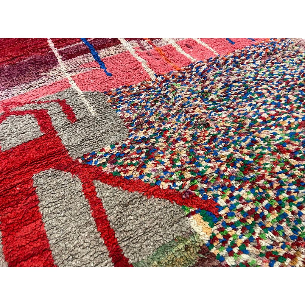 Eclectic Moroccan area rug with abstract design in pink and red - Kantara | Moroccan Rugs