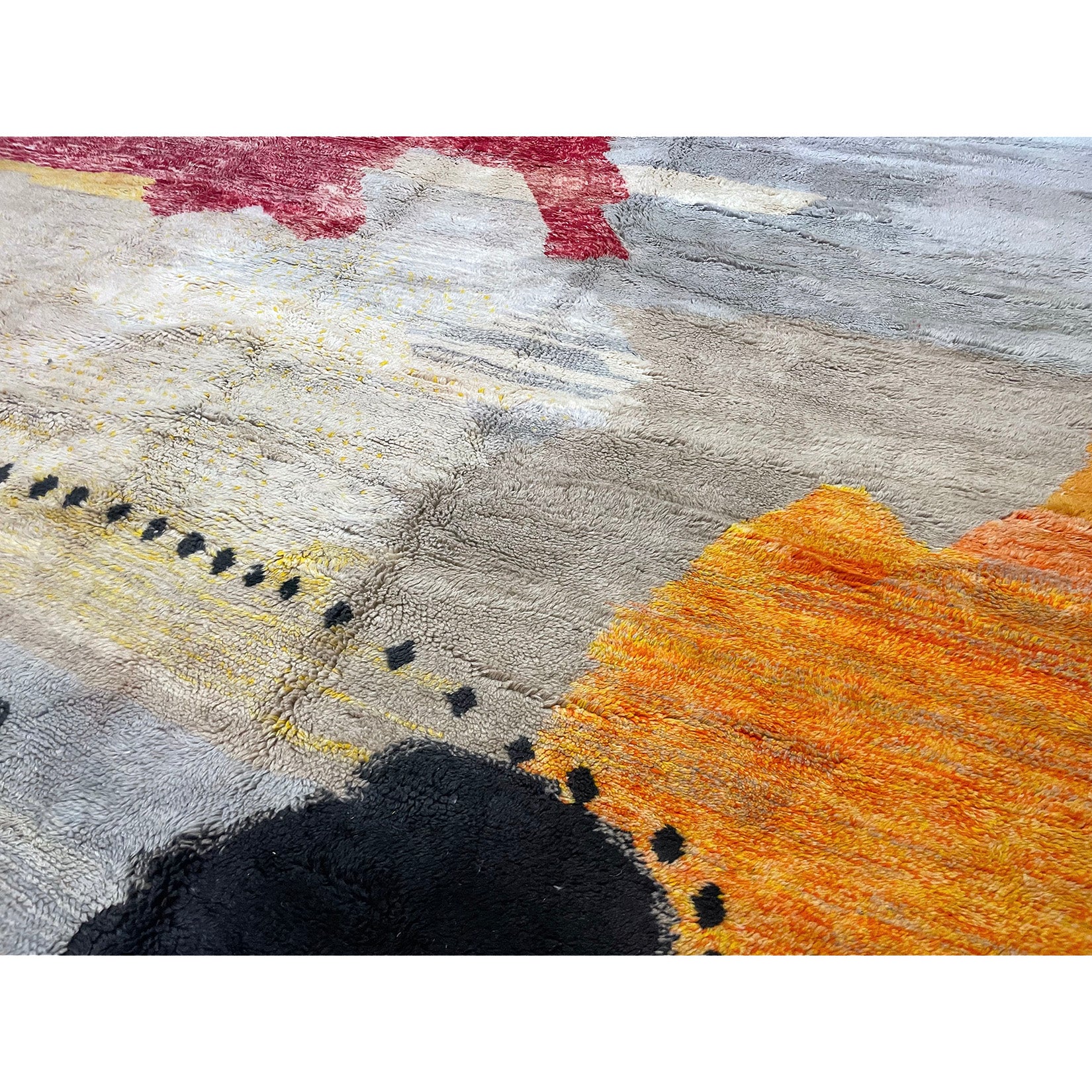 Rare oversized art deco Moroccan rug with abstract design - Kantara | Moroccan Rugs