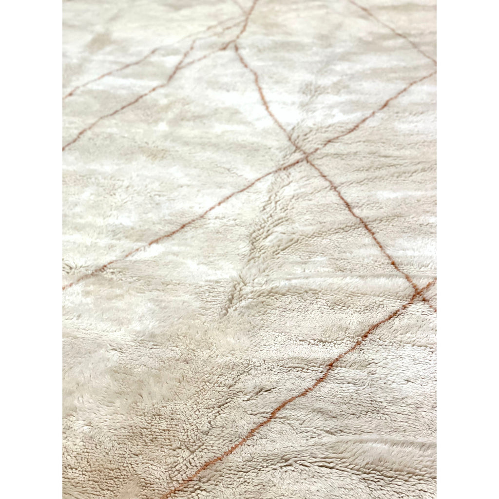 Oversized Beni Ourain style Moroccan bedroom rug - Kantara | Moroccan Rugs